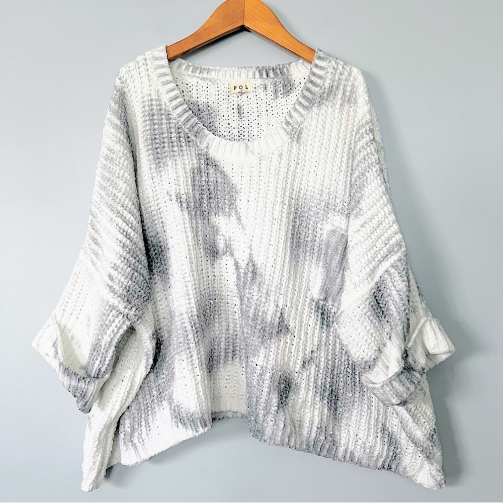 POL Women's Gray and White Knit Top